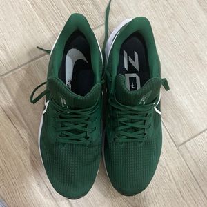 Men’s Nike Air Zoom Pegasus Size 12 - only worn twice